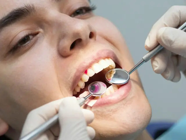 Jak broušení zubů může řešit problémy s chrupem: co je to a kdy to pomůže